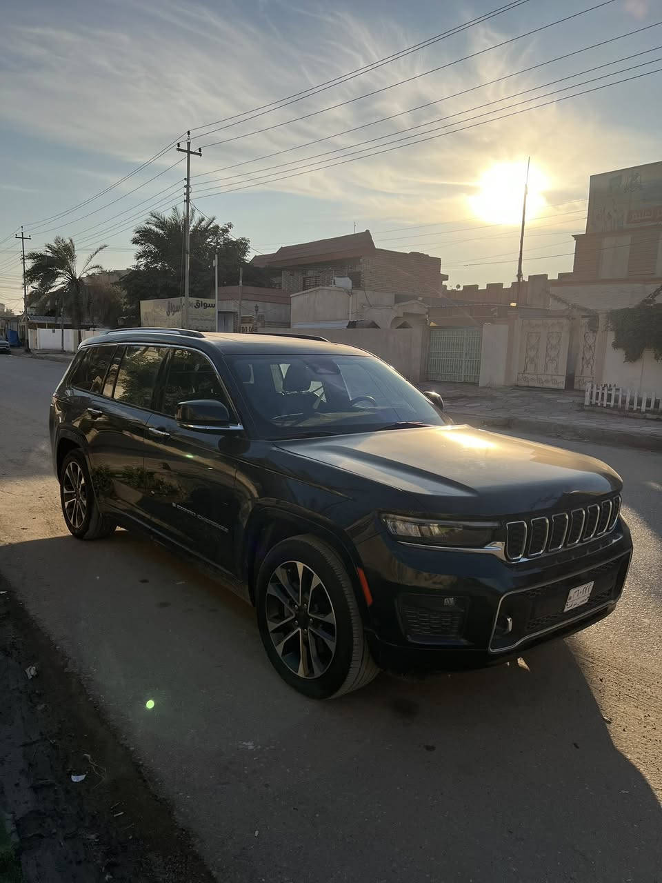 بلااش جيب اوفرلاند وارد امريكي موديل 2023
ماشيه 22 الف ميل

بدون رقم تترقم جميع المحافضات

 

* دفع رباعي 4x4.

* نظام تعليق هوائي (جكات).

* قيادة ذاتية عند المنعطفات.

* رادار امامي مع مانع تصادم.

* تحذير الخروج عن المسار.

* مستشعر نوم السائق مع نظام التوقف الآلي.

* تحذير النقطة عمياء .

* نظام تحذير عند التقاطعات.

* نظام تحذير عند تجاوز السرعة المحددة.

* إنارة محيطية خمس الوان.

* تعديل وضعيات مقود السائق كهربائيا.

'مرايا تعتيم داتي

* المرايا الجانبية قابلة للطي كهربائيا

* نظام الصوت 9 سماعات Alpine.

* ويل قياس 20 انج.

* سقف بانوراما.

* شاشه كبيرة 10.1 انج.

* نظام الخرائط (GPS).

* عرض خرائط الطريق على لوحة القيادة.

* لوحة القيادة بقياس 10 أنج.

* المصابيح الأمامية LED.

* كشافات الضباب LED.* دخول ذكي.

* بصمة على 5 ابواب للدخول الذكي.* تشغيل عن بعد.* الصندوق الخلفي كهربائي.* فتح الصندوق الخلفي مع حركة القدم.

* ذاكرة لحفظ وضعيات الجلوس للسائق 

* المقاعد الأمامية كهربائية.

* المقاعد الأمامية تبريد وتدفئة.

* المقاعد الخلفية تدفئة.* السياره 7 راكب 

* انارة داخلية LED متعددة الالوان 

تبديل بنيد وجاملغ 

السعر 287 

العنوان ميسان 

للاستفسار ***********
