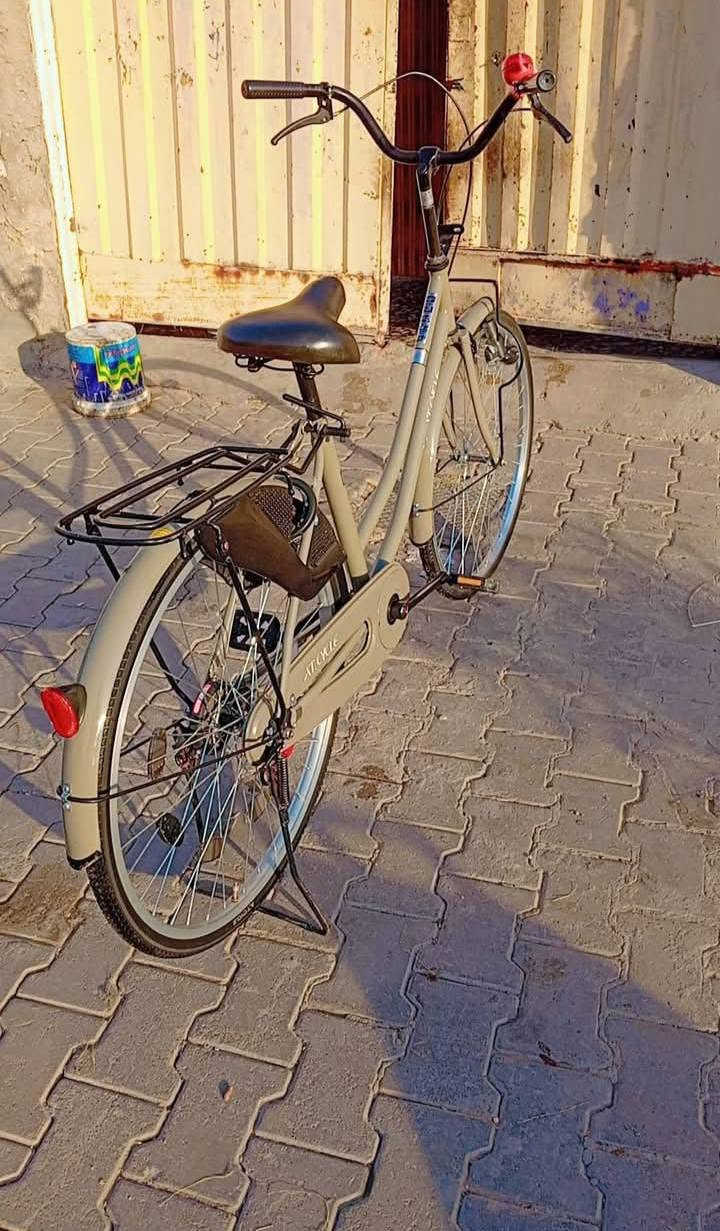 السلام عليكم بيسكل للبيع حجم26سعرة150وبي مجال


**إذا كنت صاحب هذا الإعلان وتريد حذفه لأي سبب، رجاءا أرسل رسالة إلى الدعم الفني**