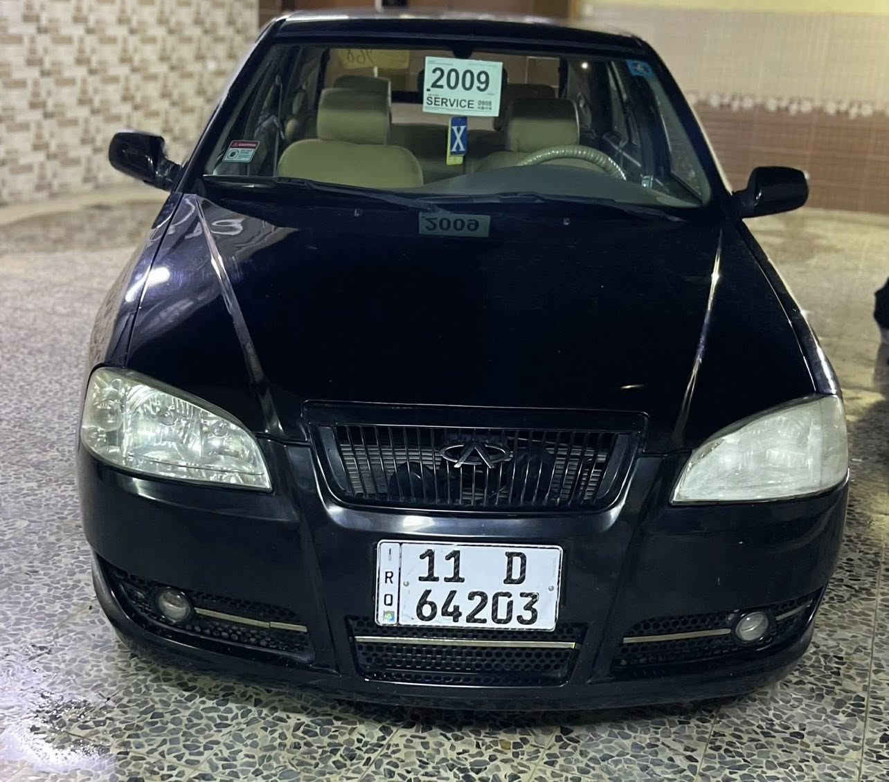 سلام عليكم 
السعر 35 وبيها مجال 
كوين مديل 2010 
سياره ماشيه 21 
كير مكينه شرط طخم امامي خلفي باتري جديد تيرات جدد سياره حلوه 
بيها بوند وجاملغً امامي صبغ رش 
سياره حلوه وجاهزه تبريد تدفئه كلو شغال رقم بغداد سنويه جدده صادره هزه جديده رقم انكليزيً شرط تحويل والوكالهً حبيبي اقره المنشورً زين قبل ما تتصل رجاء مكانها موصل ايمن 
رقم ☎️ ***********
اتصال + وتساب
