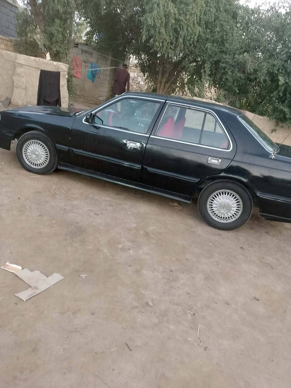 مكلف بل نشر وتحياتي للجميع 
سلام عليكم لبيع كيه بونتيشه مديل 1995 مكفوله من العيب الشرعي السياره جاهزه رقم نكليزي الرقم الجديد العنوان الناصريه السعر 27وبيه مجال شي بصيط   ***********
