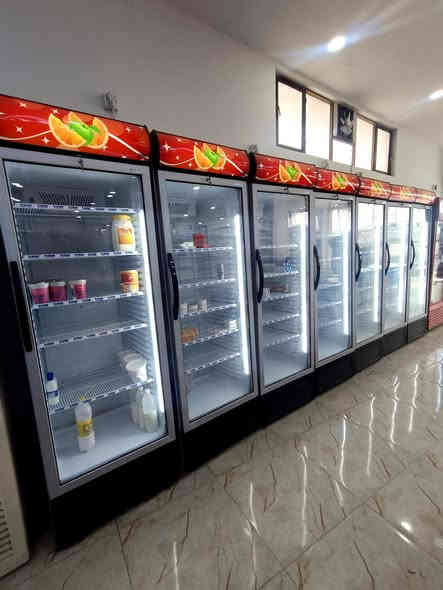 عارضات حجم 30 قدم لوك استخدام اشهر قليله ضمان شهر حله ابي غرق  ***********. ***********
