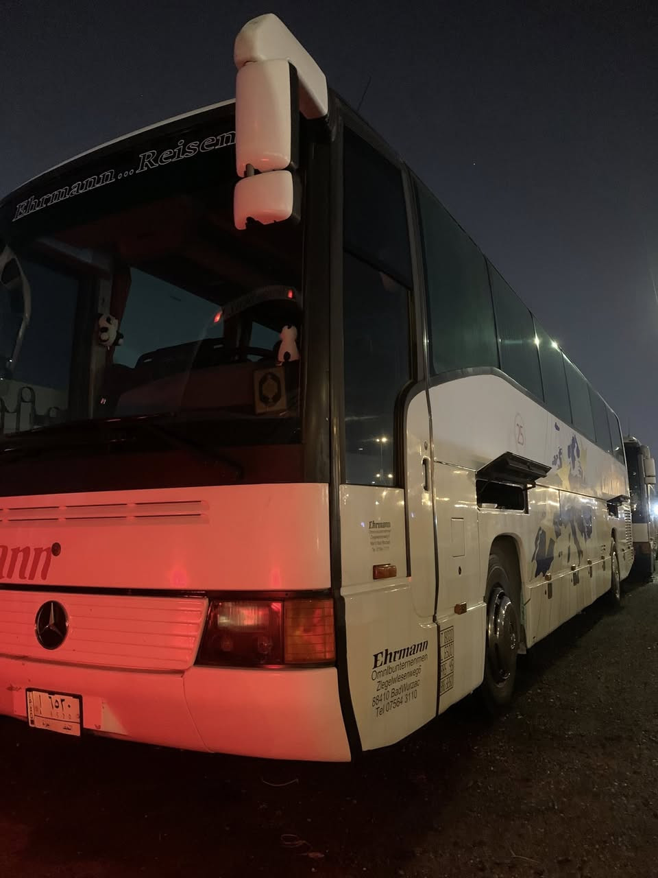 سلام عليكم للبيع للاستفسار *********** المكان بصره موديل 2001 نجف خطهه بصره بغداد
