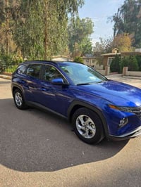 اخوان توسان موديل ٢٠٢٤ السياره نضيفة بدون حادث مجرد بارد شبر ب البنيد ...