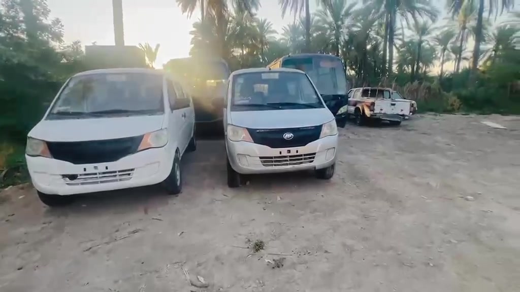 ﷽
تحيه طيبه اخواني الاعزاء للبيع 
ليفان باص 10راكب  مزاد وزارة الداخلية ترقيم مجاني فقط عليه رسوم رقم كتاب المزاد بسمي واسوي وكاله ام الباركود المشتري وين ماجان تمشي بيه   موديل 2013 السياره بدون اي حادث مابيها نواقص جاهزه تشغل وتمشي سياره نضيفه مال شغل كير عادي مكينه مسبوشي بلادي بانزين السعر 28$ مكاني كربلاء الحسينيه 
رقم الهاتف ***********
