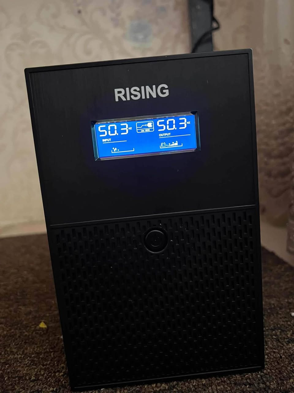 CPU: Ryzen 5 9600X
• Motherboard: Gigabyte B850 Gaming Wi-Fi 6
 • RAM: G.Skill 32GB (6000MHz)
 • GPU: RTX 5060 Ti 16GB – GALAX
 • Power Supply: Segotep 850W +80 Gold
 • Storage: M.2 NVMe Lexar N720 1TB (سرعة 6500MB/s)
 • Case: DY 470

🖥 الشاشة:
 • KTC 2K IPS
 • 200Hz
 • 0.5ms Response Time

⚡ الإضافات:
 • UPS مزود طاقة 3000VA مع شاشة ذكية
 • يحتوي على Voltage AVR (معادل فولتية)

🎮 الملحقات:
 • Mouse: Logitech G502
 • Gaming Keyboard
تجي للبيت أضيفك تفحص براحتك وتتوكل السعر واتساب موجود فقط***********
