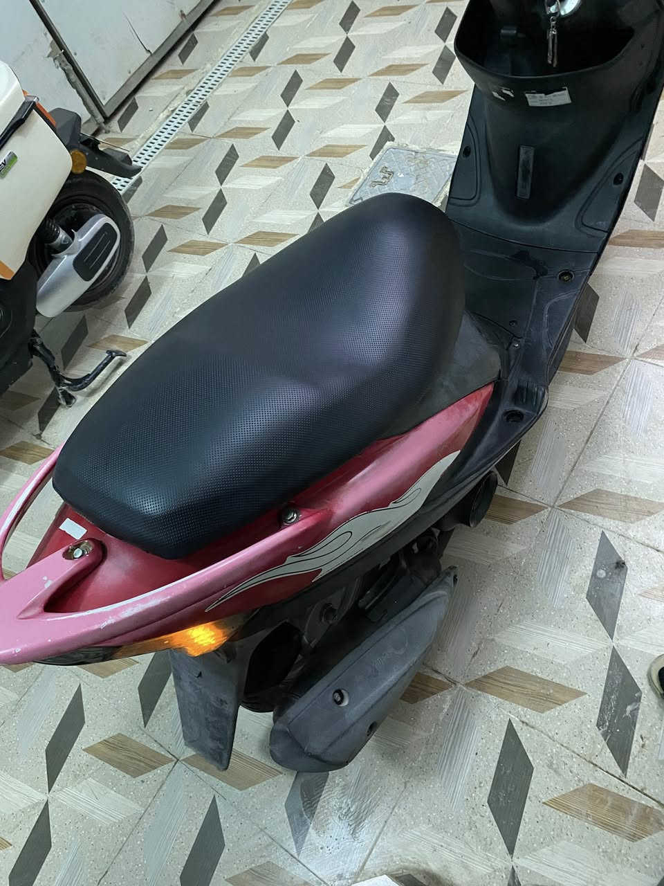 سلام عليكم دراجة ماكس عدلة كلها بلاد محرك بلاد دراجة كلها شغالة العنوان ديالى بعقوبة***********
