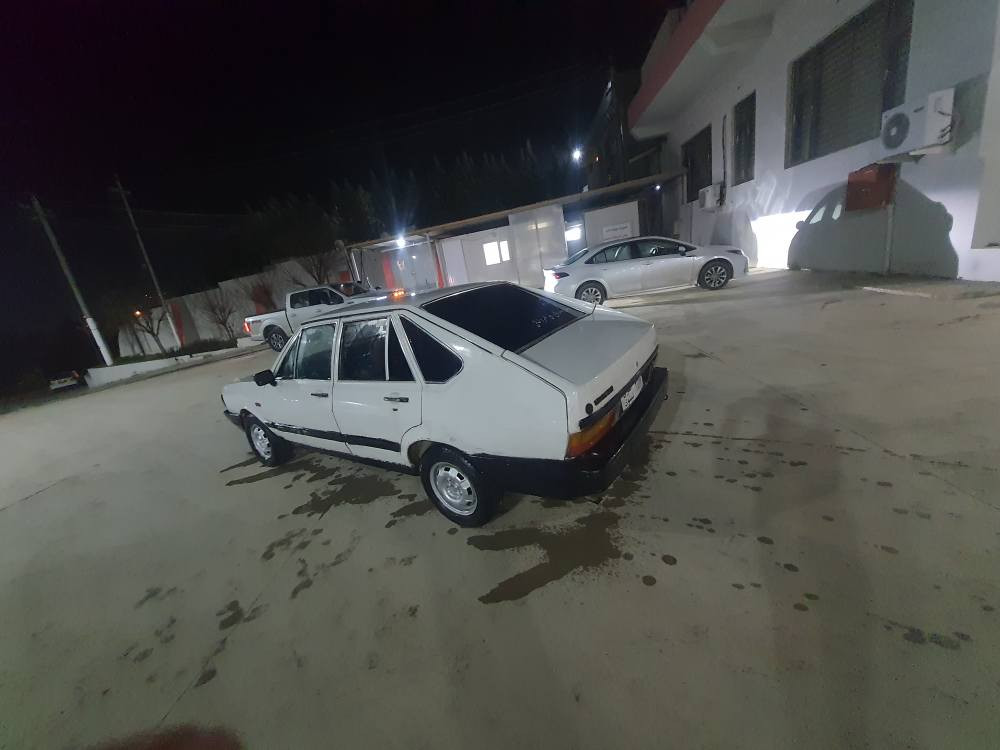 بەناوی خوا بەڕازیلی مودیل 1987 زۆڕ پاکوجوان مەکینەجیتا بەشەرت بوخارو دوکەڵو سەوت کلاجو عەینە لۆک گۆڕاوە 2 ڕۆژە پێشی کامل داگیراوە بەشەرت تەقەی تیابو پارە ببڕە گەرمی فڵچە لایت بەشەرت کابرێتەرێکی لۆکم خستۆتە سەر 1 سلف ئیش ئەکا ڕزیوی هیچ نیە تایەی تازە لە سلێمانی ئاڕمی ون بووە 8 گەڵاو مەعامەلە زۆر جایزە ئاڵوگۆڕیش ئەکەم لەسەر دڵ گرتن ***********. کامل جوان کاری بۆ کراوە جام ڕەش السليمانية, العراق
