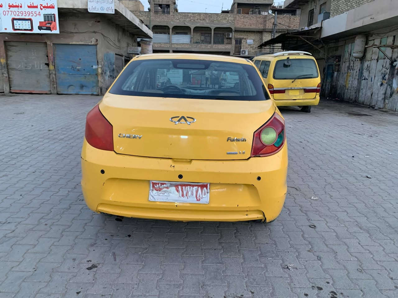 سلام عليكم
للبيع شيري فلاوين 2013 الشركه العامة للسيارات
 السيارة جديده محركها جديد لاتبخير ولاتنقيص كيرها جديد تخم تاير باتري جديد داخلها بلادي حدادية أمامي خلفي جديد هيئه مصفره وغرامات مصفره مكفوله من الضربة والصبغ وتحويل مباشر مكانها بغداد مدينة الصدر السعر ٢٨ وبيها مجال قليل الشراي يتصل ***********
