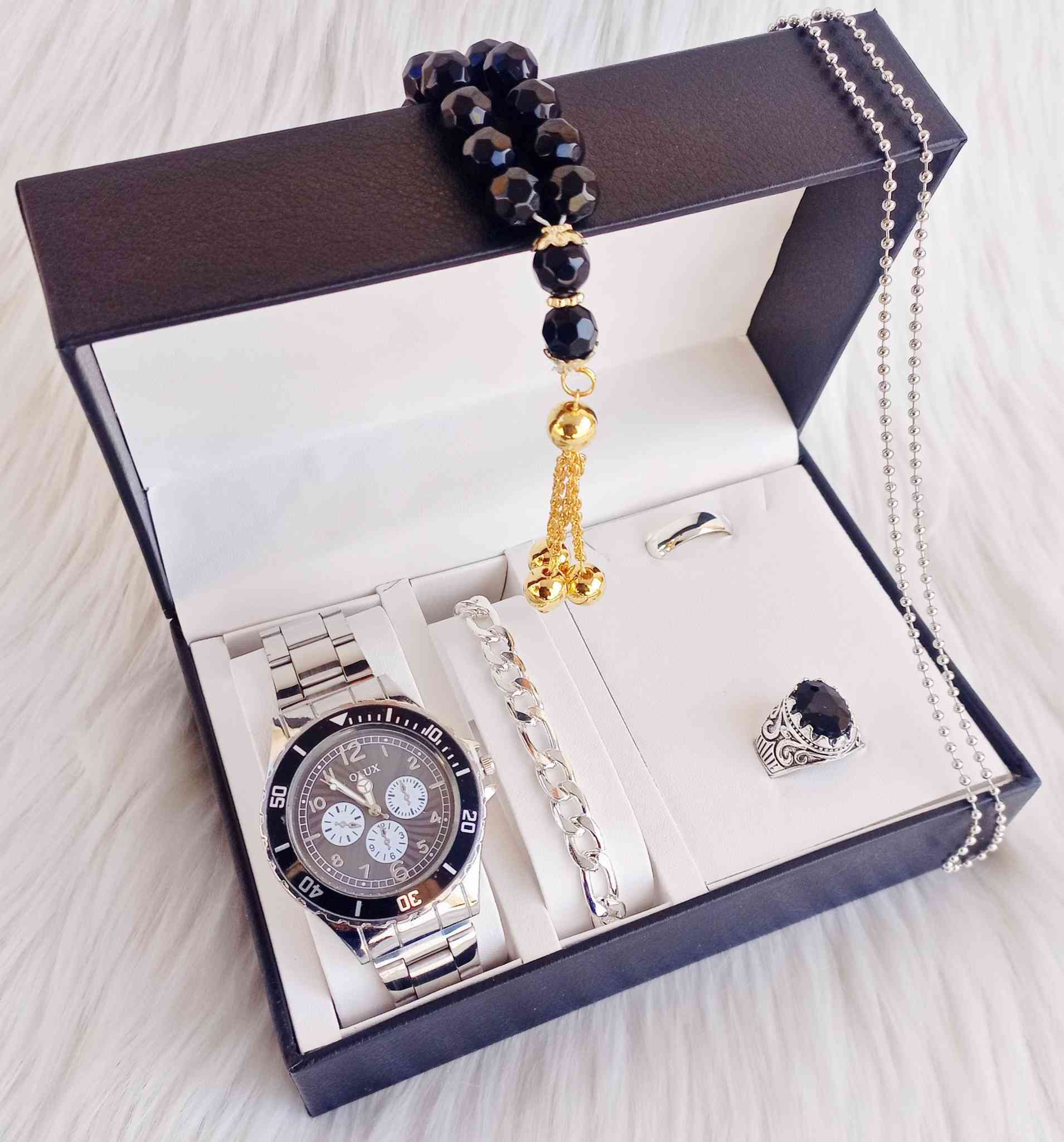 💥#عرض_عيد_الحب 💥
(كل هلجمال ب 15 الف فقط )😍
والتوصيل ✨مجاناً ✨كافة المحافظات 
......
هديه عيد الحب 
هدايا عيد الحب 

قطعتين 25 الف فقط 🔥
ثلاث قطع 35 الف فقط🔥
للحجز مراسله الصفحه.. ارسال العنوان.... ورقم الهاتف... صورت السيت العجبكم

🔴 الضمان / الفحص بوجود المندوب اي اختلاف من حق الزبون يرجع الطلب بيد المندوب..فقط العلبه للتصوير والبيع السيت يجي بعلبه حجم صغير نازكه )

❇او مراسلة الواتساب ***********📞))

#ساعات #اكسسوارات #هداية
