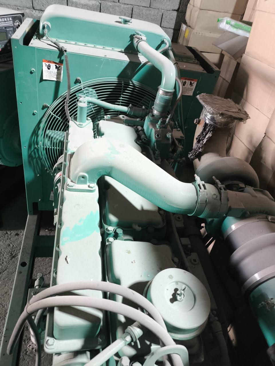 #مولدات كمنز خمسه ونص انجكتر زيتي 
توليد 400 كيفي بلادي وضع شركه 
بورد بلادي السعر والاستفسار تواصل ***********+واتساب عبدالله المختار 
اربيل الصناعه الجنوبيه 
لدينا توصيل جميع المحافظات
