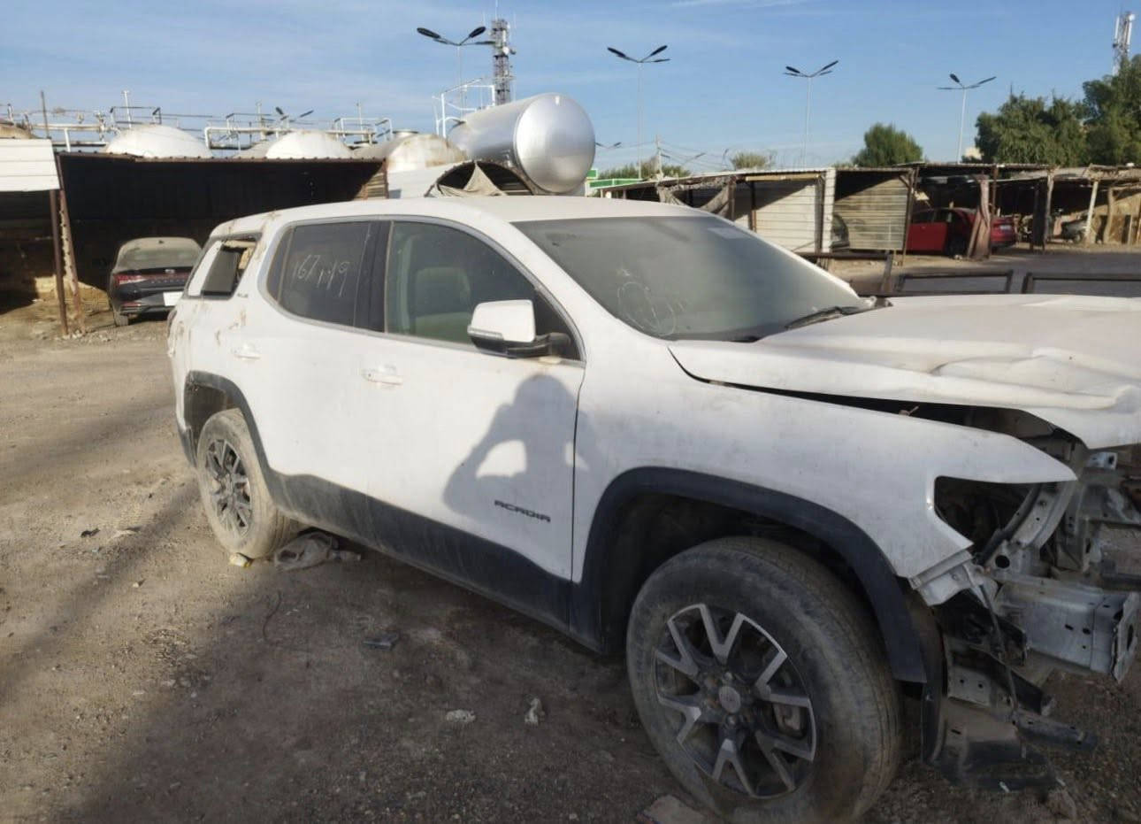 السلام عليكم 
GMC اكاديا 2020
السيارة ع حادثها مال امريكا ونقص بيهة ظفيرة هم
غير مصلحة وغير مرقمة
السيارة موجودة بغداد الشعلة السعر 130 ورقة 
***********
