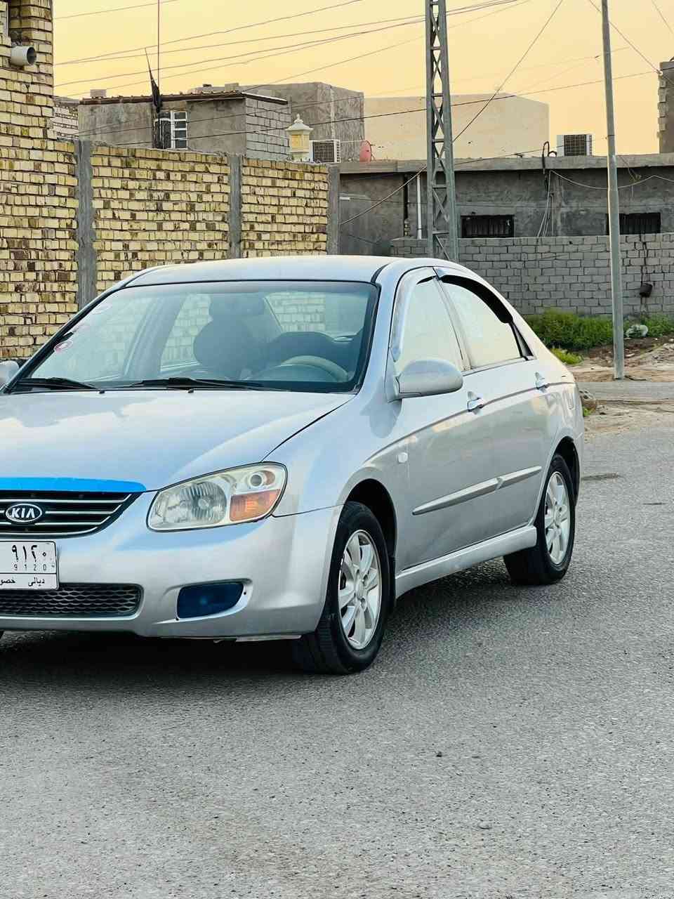السلام عليكم كيا سيراتو 2007 محرك 1600 دكشن عالي محرك جديد كير حداديه كهربائيات رقم ديالي مشروع وطني سنويه جديده تحويل اي محافضه سياره مكفوله من ضربه بيه بل هلالات صبغ والبنيد بدون اي دواخل او تبديل سعر 60اوبيه مجال بصيط ***********

