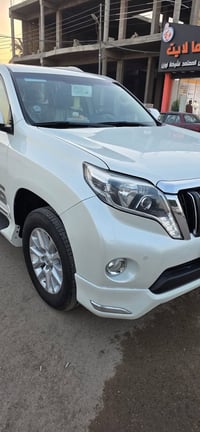 للبيع سلام عليكم للبيع   برادو 2017 TXL ساز فول مواصفات    مكفوله ماعد...