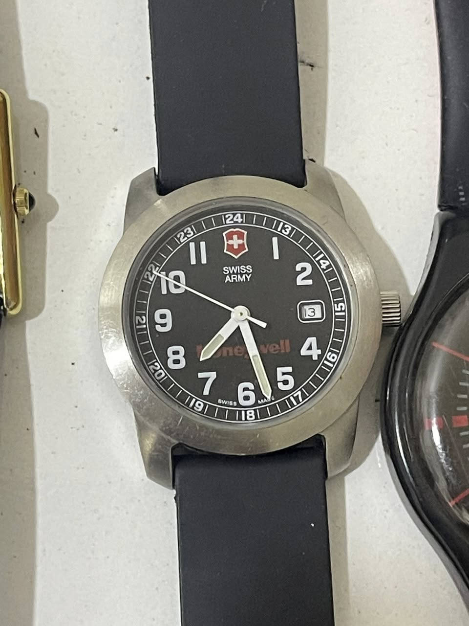 ١٣ ساعه للبيع باعلى سعر خلي سعركك
كلهن شغالات سويسري ياباني وكندي وامريكي


**إذا كنت صاحب هذا الإعلان وتريد حذفه لأي سبب، رجاءا أرسل رسالة إلى الدعم الفني**