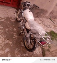 دراجه سيفان للبيع موديل 19 اوراق كامله الشراي  يتصل ع رقم 07735656940