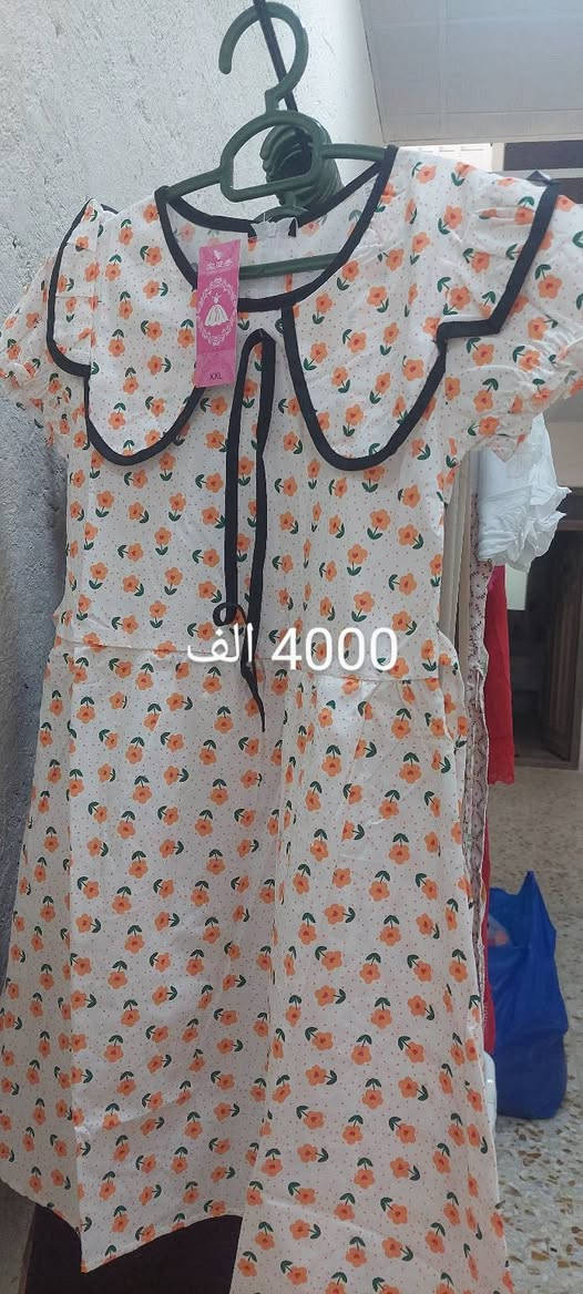 السلام عليكم
ملابس نسائية واطفال 
يوجد توصيل داخل النجف 3000 الف
الرقم بي واتساب ***********
