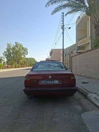 بي ام دبليو ٥٢٠ • قير يدوي • بلا مشاكل