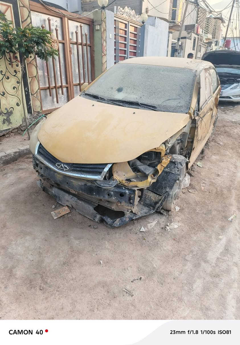 السلام عليكم شيري ١٣ للبيع على هاي الوضعية كومت حديد كير ومحرك شغالات سنويه ٢٨ رقم قادسيه بسمي ***********
