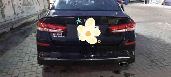 السلام عليكم اخوان . اوبتيما 19 وارد امريكي محرك gdi مفتوح بحاله جيده ماشيه 61 ميل مواصفات fe رقم بغداد السياره ليبل واحد لاصبغ ولاتبديل حادثهه مرفق بالمنشور السعر 125 وبيهه مجال بسيط . استفسار ***********
