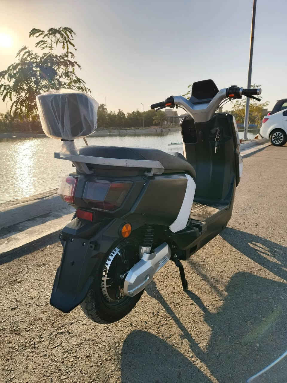 السلام عليكم 
دراجة شحن نوع اباتشي الصغيرة شركة جوهرة بغداد 
دراجة نضيفة جداً بطاريات 6 حجم كبير لايت زنون عالي ناصي ترجع عل بك R دبل اشارة 3 سرع سرعتة 
ما بين 95 الى 100 سويج + بصمة عدد 2 
 مكاني بغداد («سعر 700») ***********
