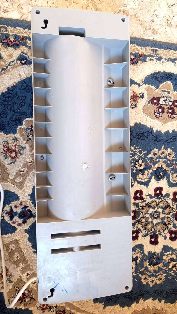 للبيع هيتر تدفئه جداري مستخدم السعر 50 ألف رقم تلفون ***********
