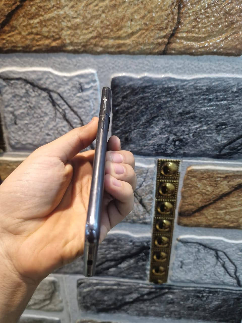 سامسونج s21 5g ذاكره 128 دبل شريحه شرق اوسط جهاز  فقط بي نقطه سوده بطرف شاشه مامئثره على لمس وصوت سماعه جوا راح لان طاح مني بس فوك شغاله و بصمه بشاشه شغاله سعر 150قفل مكاني بغداد مدينه الصدر متواجد خاص #توصيل ماعدي


**إذا كنت صاحب هذا الإعلان وتريد حذفه لأي سبب، رجاءا أرسل رسالة إلى الدعم الفني**