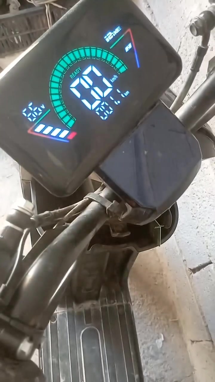 ار٩ كلها جاهزة بطاريات على الفحص السعر ٣٠٠ الف
شراي يراسلني خاص


**إذا كنت صاحب هذا الإعلان وتريد حذفه لأي سبب، رجاءا أرسل رسالة إلى الدعم الفني**