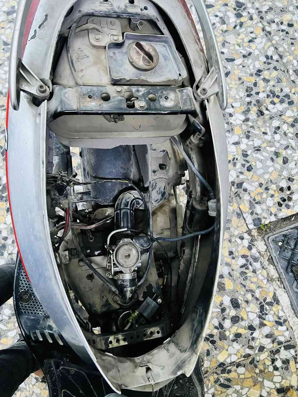 السلام عليكم دراجة بريز للبيع الدراجة مجفته  العنوان بغداد العبيدي السعر(300) وبيها مجال الرقم***********
