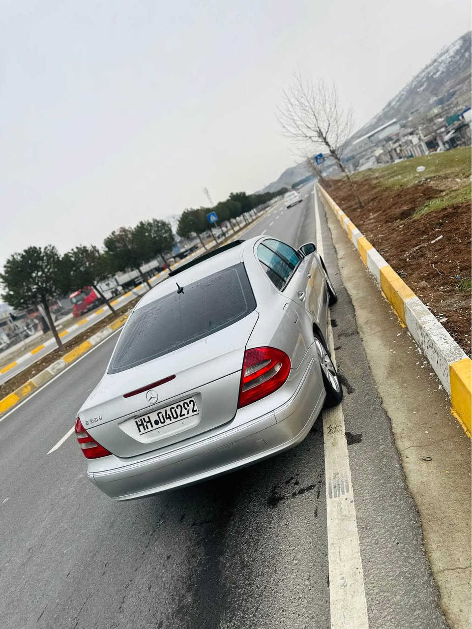 Mercedes Benz E350 2006🇩🇪

مارسیدس ئی 350🇩🇪2009🇩🇪
کلین تایتڵ بێ بۆیاخ زەمان
سەیارەکە سفرە پاکەتی 📦 🇩🇪🦅
بیانوو بڕە تاقانەی هەموو عێراق
منفيست اسلي يبراهيم غليل
مواسەفات فووول فوللل
سڵاید
شاشە گەورە
پەردە کارەبایی
کوشن جلد کوشن هیتەر تەبرید
کوشن کارەبایی و خەزن
پێش و دوای حاسە
6سیدی بۆکس
ئاوێنە کارەبایی
مواسەفاتی تر .....
دەعامی بۆ دەعامی بەشەرت
بۆنی شەریکەی لێدێ
بۆ تازەی و جوانی سەیارەکە مەپرسە لۆکە

گێر و مەکیەنەی و کارەبای هەمووی بەشەرت

سعري $92
شوين سؤران
ژمارەی موبايل: *********** أربيل, العراق
