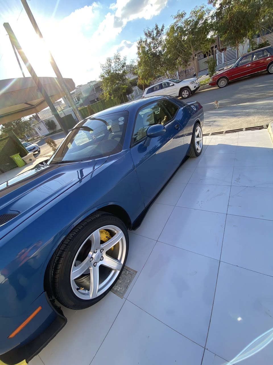 للبيع جالنجر موديل 2021 بسعر مناسب 182$ وبيها مجال
مواصفات sxt فول بدون فتحة 
سياره بدون اي مصروف 
ويل عشرين بلادي 
سياره ماشي 60 الف 
ضرر السياره بونيد وجاملغ 
كير محرك مامفتوح شرط 
مكاني كركوك  ***********
