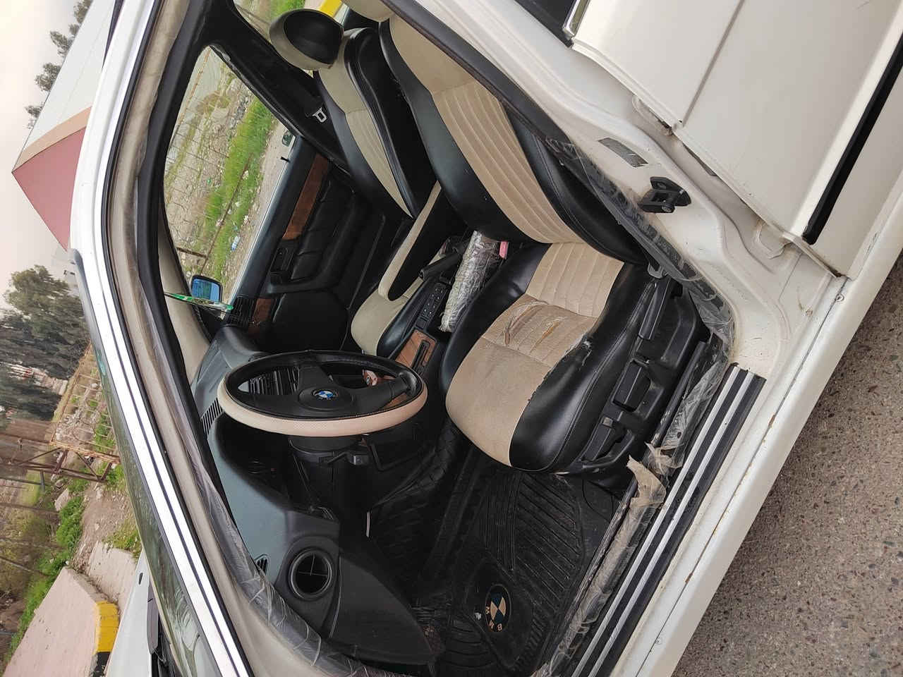 ***********  كير ومكين بشرط
