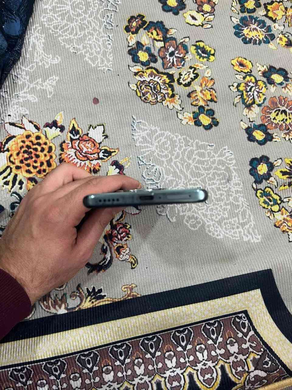 السلام عليكم موبايل للبيع هونر x9b للبيع او المراوس معه ايفونالسعر. 250 جهاز نطيف جدا
ذاكره. 256. رام. 12+8 يعني 20
دبل سيمكرت شاشه منحني   كامره فول 108ميكه بكسل تصوير 4k
موبايل عل ابلاد ملحقاته كارتون كفرين اوشاحنه  مكاني كركوك حي العسكري


**إذا كنت صاحب هذا الإعلان وتريد حذفه لأي سبب، رجاءا أرسل رسالة إلى الدعم الفني**