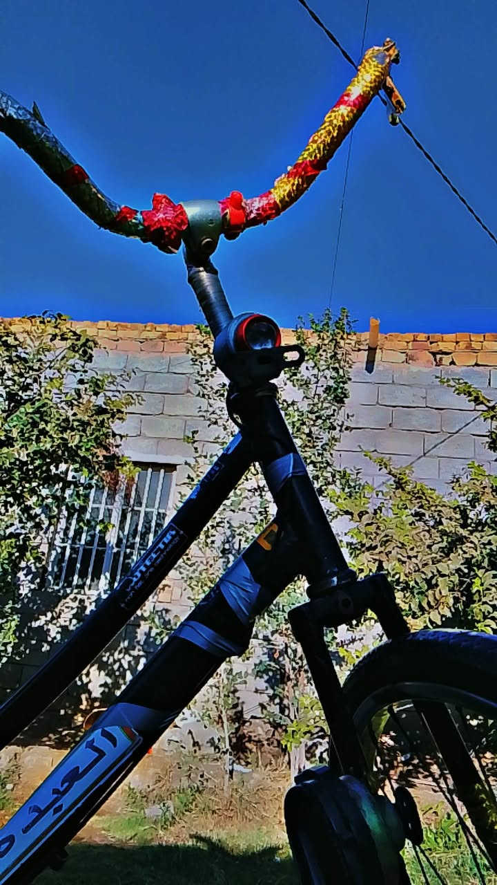 السلام عليكم بانسكل لبيع حجم 26نضافه فول باتري شغال هورن شغال لايت شغال كلشي شغال  70قفل بيع مستعجل المكان سنيه الستفسار عل رقم ***********
