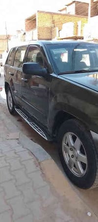 جيب لاريدو 2008 للبيع او المراوس حسب القناعه  كير ومكينه خير من الله ص...