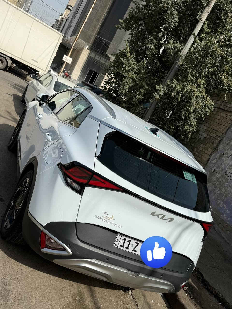 السلام عليكم للبيع سبورتج موديل 2025 
ماشية 10الف شركة الدوليه 
 ضمان ٥سنوات داخل اسود
ل باب خلفي كهرباء 
رادار جانبي كراسي كهرباء كراسي هيتر استيرن هيترمكينه 2000 دوش هاند بريك بصمه
شاحن واير ليس شاشه ابل كار بلي اريل نفكيتركامره دواره دشبول ايبادقطعتين تبريدحساس امامي وخلفي 
لايت زينون + LEDكشافات زينون
بكلايت LEDويل كب 19شفتات مقود
مثبت سرعه نظام مانع الانزلاق 
نظام نزول منحدرات نظام الايزو فكس
درايف مود SMART/SPORT/Eco/NORMAL
اشاير بل مري والمري قابله للطي
مخارج USB + مخرج كشن USB
تطعيم الدواخل المنيوم + اسود لماع
  مكاني بغداد
للاستفسار ***********📞
