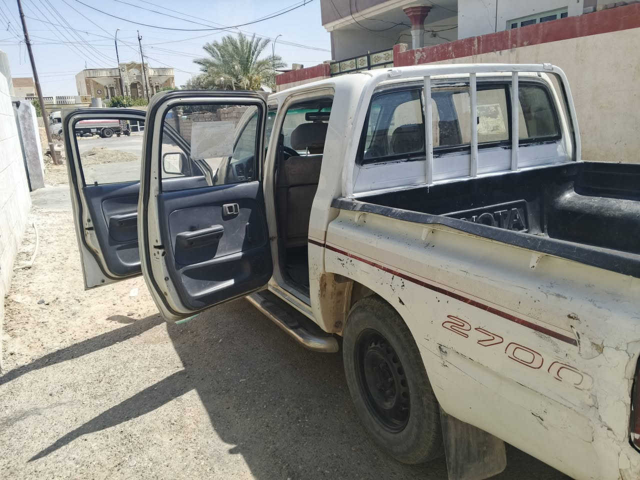 السلام عليكم سيارة بكم دبل موديل 2001 للبيع اداوات بدون كص السعر 30 وبيها مجال شي قليل
‏‪***********‬‏

