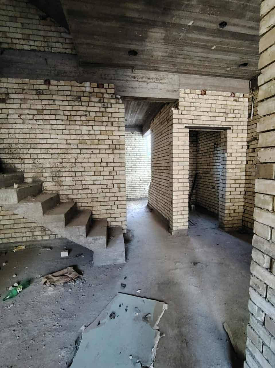 السلام عليكم 
هيكل للبيع مساحه ٩٠ متر واجهة ٦.٢٥ زراعي
 الاثوريين قرب مجمع الأيادي السكني 
للاستفسار الاتصال على الرقم 
***********
