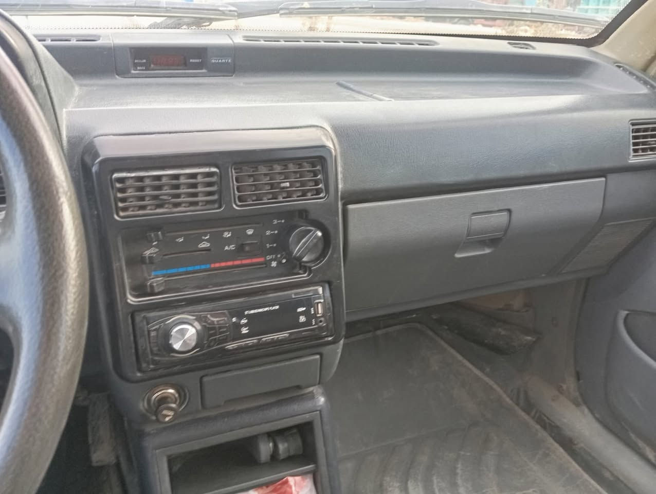 السلام عليكم مكلف بالنشر 
سايبا للبيع موديل ٢٠١١ رقم بابل السعر ٣٢ مكان السيارة ديوانية للاتصال 
هاتف واتساب ***********
