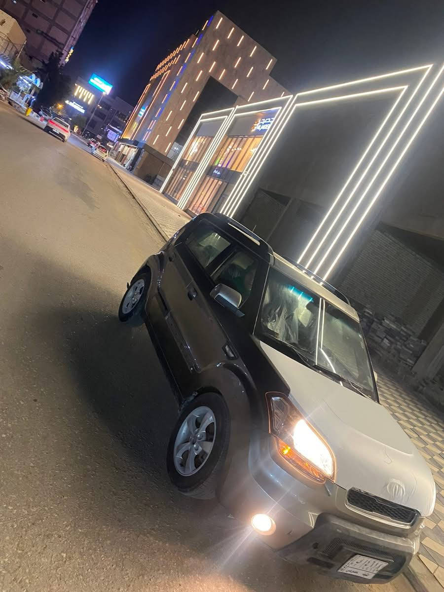 البيع كيه صوال موديل 10 خليجي فتحه سياره ويل كاب تحكمات ستيرن شاشه كشنات بلادي سستم سماعت تخم تاير جديد ستوني شاده سياره بسمي ارقام الماني محرك 200 دوش بلادي كير محرك كفاله 
 سياره مابيه قطره صبغ بارد  فقط بجاملغ والباقي كافله العنون نجف حي العادله 93مجال رقم الوتساب ***********رقم الهاتف 0774009675
