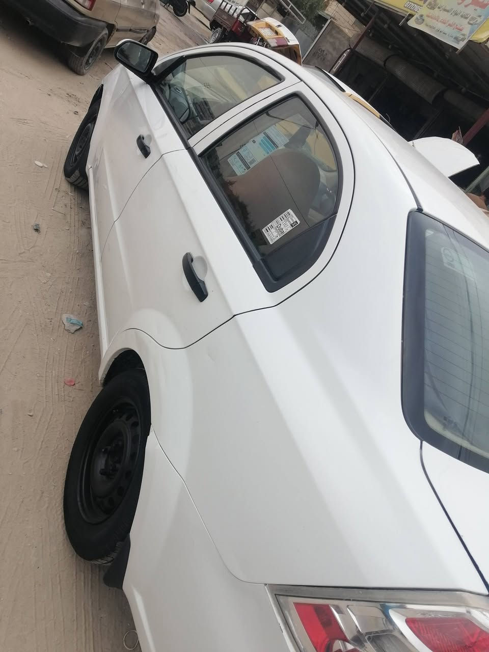السلام عليكم افيو مديل ١١ مكينه مفتوح كير اوتو رقم جديد سنويه لل٣٠ تبريد شرط عوزه بس غاز دواخل جديد حداديه كير مكينه زينات بيه مجرد بارد شوف العين وضوبه بل جاملغ الخلفي نصبته كلش حلوه السعر ٦٥ وبيه مجال مكاني نجف ***********
