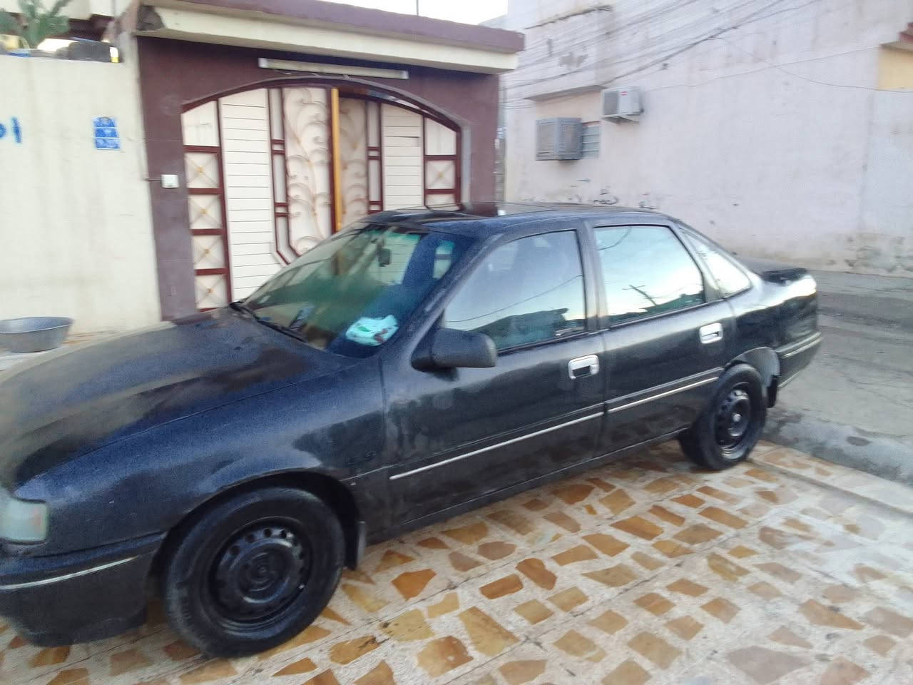 السلام عليكم فكيترا موديل 1990 حجم 16 سنويتها لغاية 2029 رقم نينوى مسطرة موضح بالصورة اني صاحبها الشرعي. السيارة مصلح دوائر وتلقيطات صبغ. السعر 40. رقم الهاتف ***********
