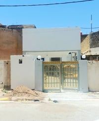 مشتمل حديث للبيع مساحه ١٠٠متر طولاني طابق ونص داموك حي الميمون(الطشاش ...