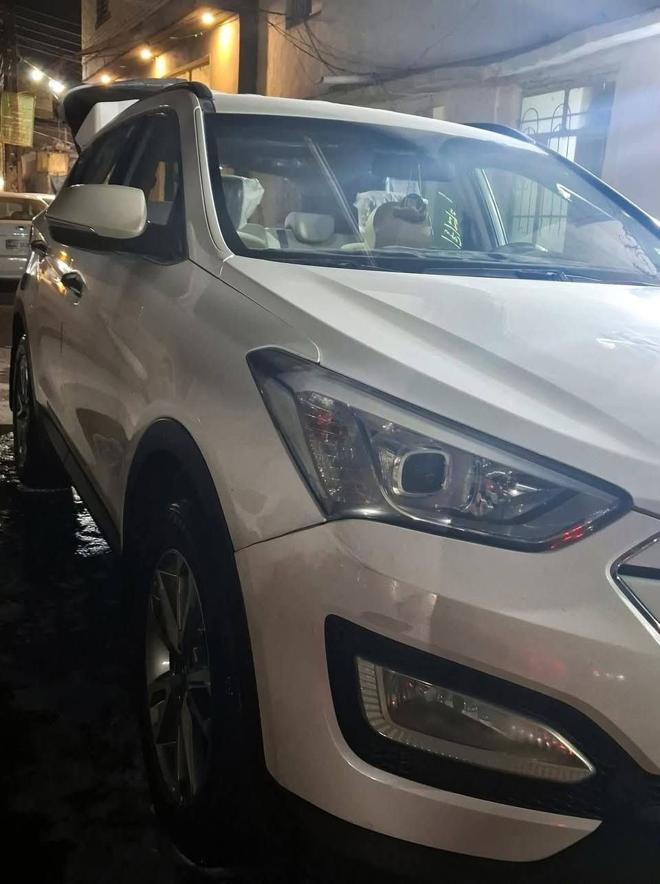 سنتافي 2014 ماشيه 120مكينه اربعه سلندر 
كير ست نمر ارقه. انوع شي بل سنتافي ومكينه دهن ارقه نوع ادير لتر 14الف  بانزين محسن لن مداريهه سياره
مكينه وكير ع فحص وشرط تروح تفحص اذ مفتوحات اني اخسرلك فلوس الفحص
وسياره بيهه بارد  وباقي كفاله عامه المكان نجف السعر 155الشراي يتصل ***********او مراسل واتساب 
وبلخدمه
