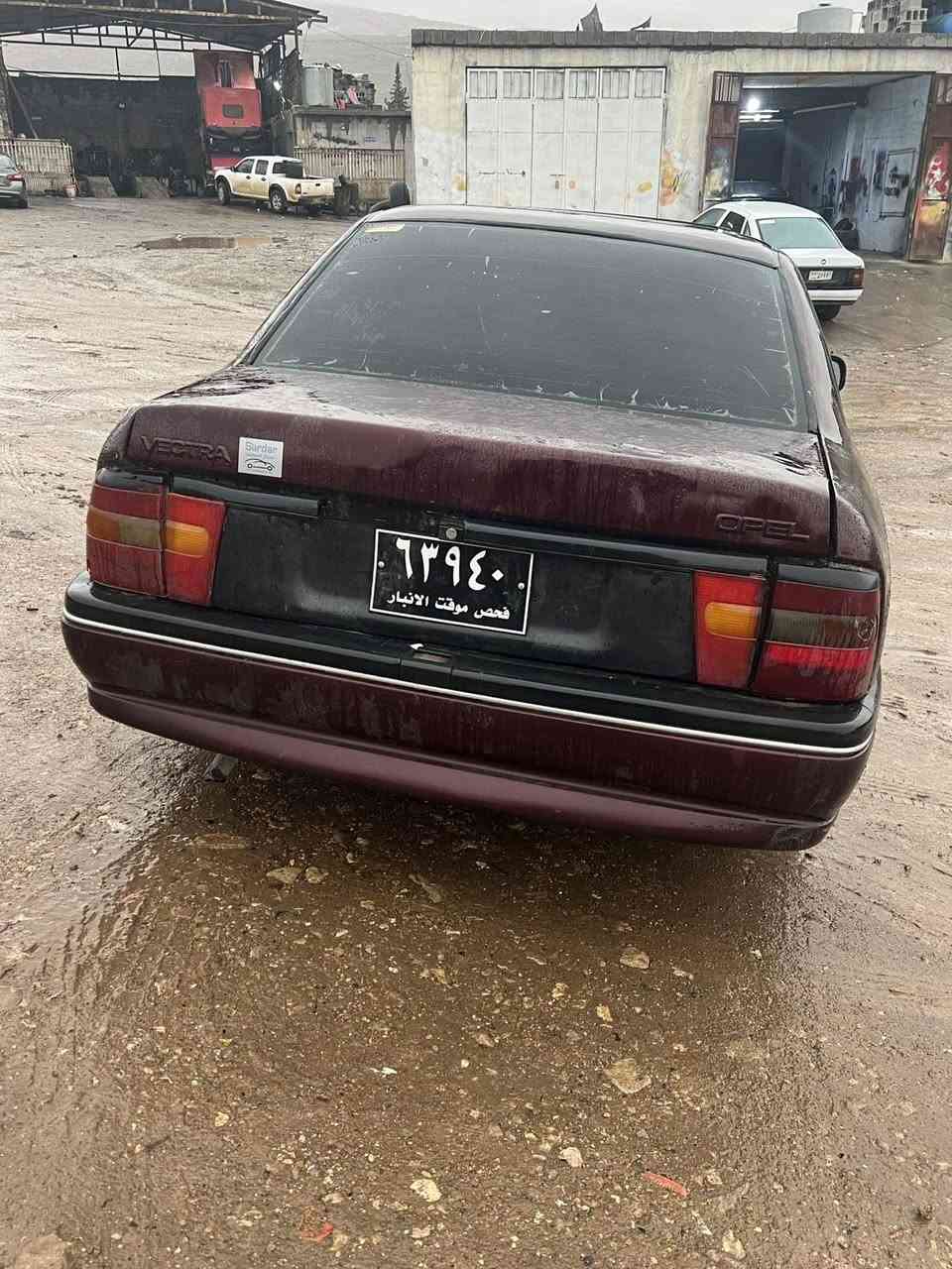 سلاوبەناوی خوا  ئۆپڵ ڤیکترا مەکینە  16گێڕ و مەکینە بەشەرت تەقەو رەقە بەشەرت کارەبای  مەزبوتە تا بلێێ سەیارەکە توند تۆڵە مۆدێل 1995 چوار تایەو ویلی نوێی لەژێرە حلوجە ماڵی مەدەنی بەشەرت سحر 12وەرەقەو مەجالێکی کەم ژ.م     *********** كويسينجاك, أربيل
