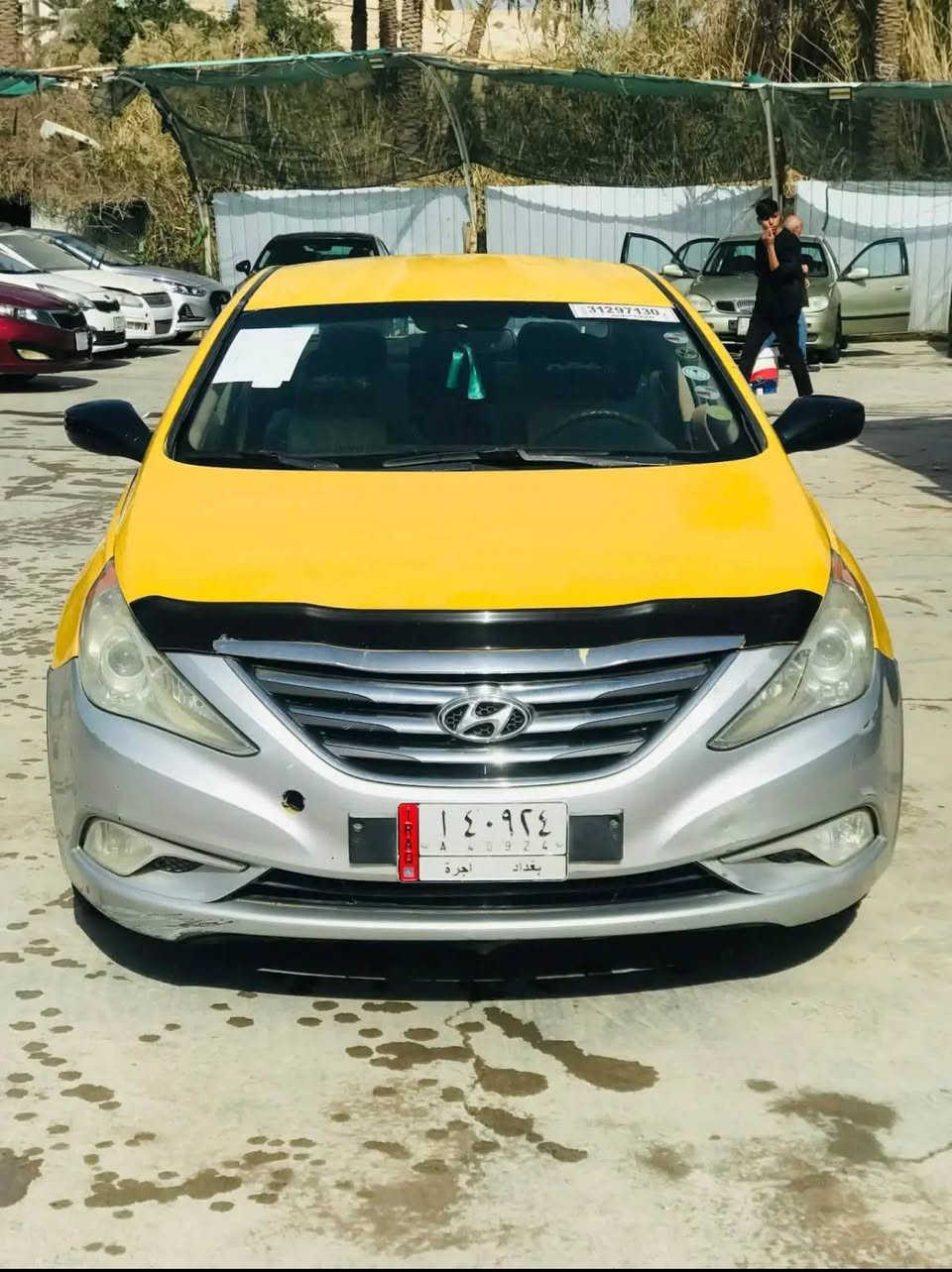 السلام عليكم
سوناتا 2011 امريكي محرك2400
السياره ليبل واحد بيها باب فقط
سياره جاهزه من كلشي 
منضومه غاز  ايطاليه 60 لتر
رقم بغداد 
العنوان / ديوانيه
***********
