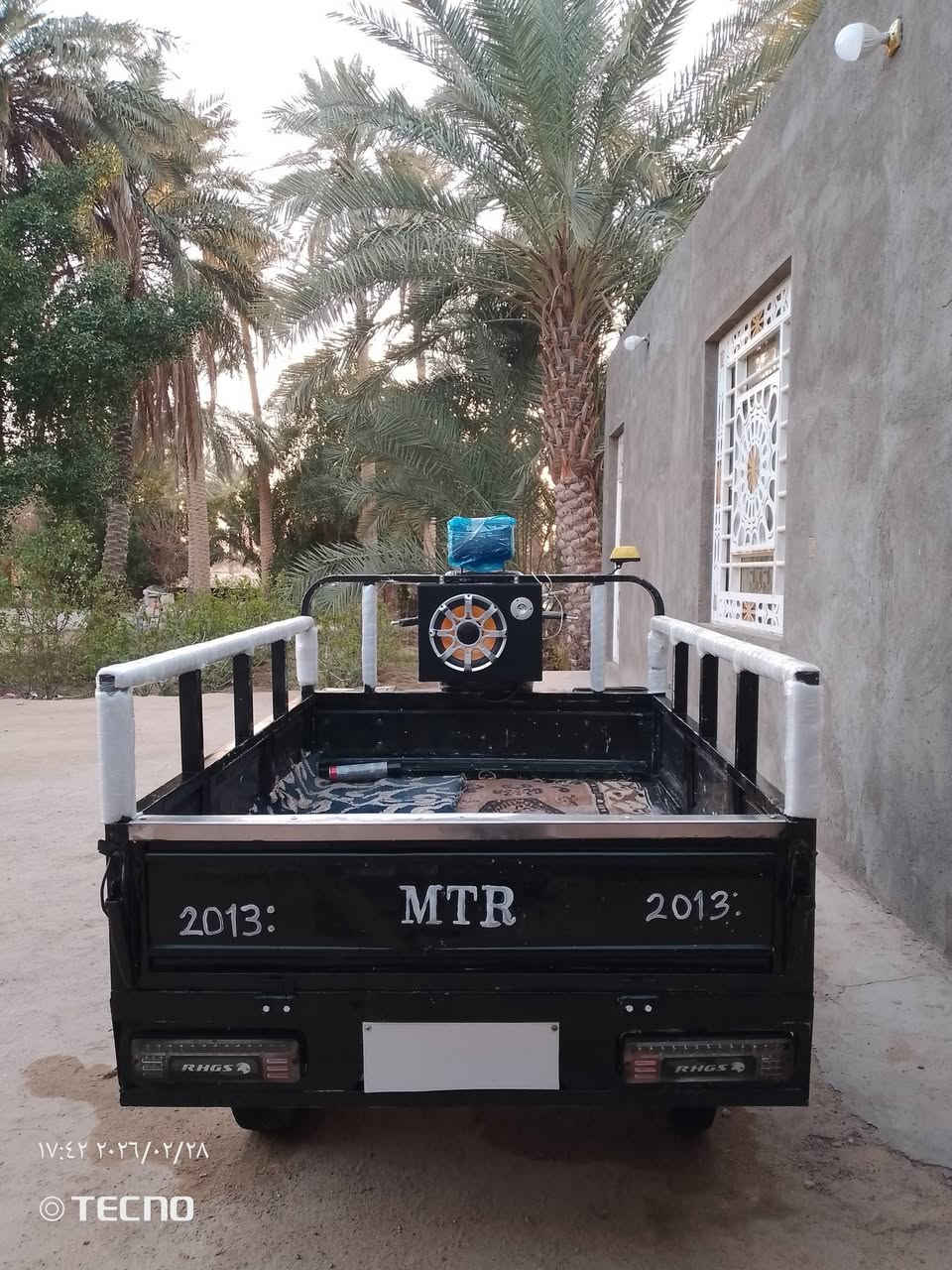 لبيع موديل 2013 ستوته وراق أصولي بسمي وكيله حيدر جبرين مكينه جديده
اكسن جديد تايرات 3 جدد دمام اصلي نجوم ستوته مكفولة من خياس وضربه وكلشي دوشمه كشنات جدد سعره 1450 قفل مال متوازي ستوته نضيفه كهربائيات كله شغاله 
*********** مكان ال ابو حداري
