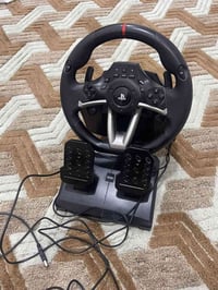 قفل كامل • نضيف • ماعنده توصيل