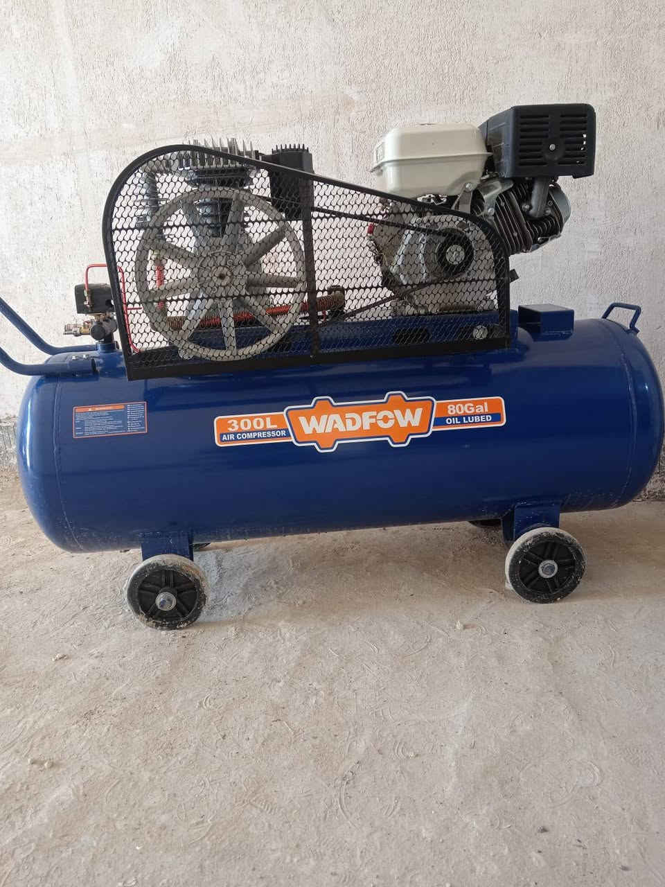 300 لتر سعر 800 مكان كربلاء ***********
