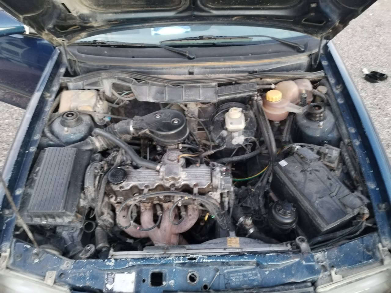 السلام عليكم
استرة 92
محرك ١٨
السعر ٤٣ مجال قليل
السيارة حيل نضيفة وجاهزة سنوية 28 كابون بانزين
مرشوشة مال تقحيل بس السقفم مامرشوش بي تقحيل
الشرعي بلديرة شرط تحويل سيارة مال جناي حيل نضيفة
اتصل وتدلل *********** مكانهة جنوب الموصل ناحية القيارة
