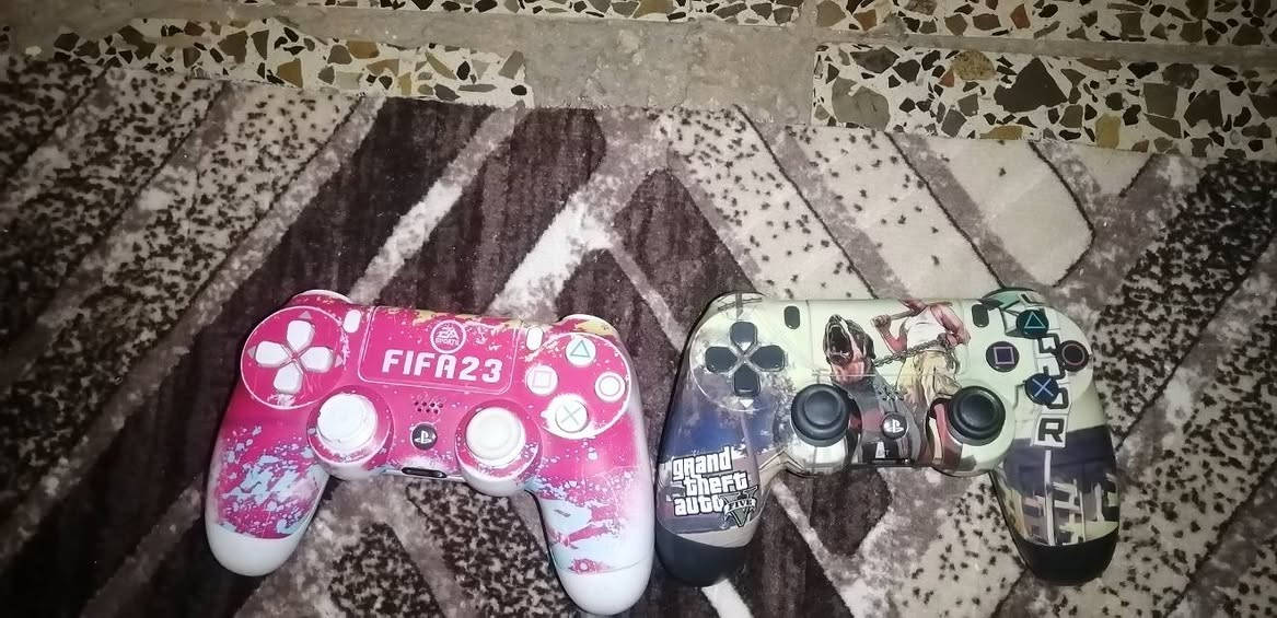 بلي فور سلم اون لاين
ويه قرص gta وبيس
السعر ٢٠٠ قفل
مكاني نجف حي الأمير


**إذا كنت صاحب هذا الإعلان وتريد حذفه لأي سبب، رجاءا أرسل رسالة إلى الدعم الفني**